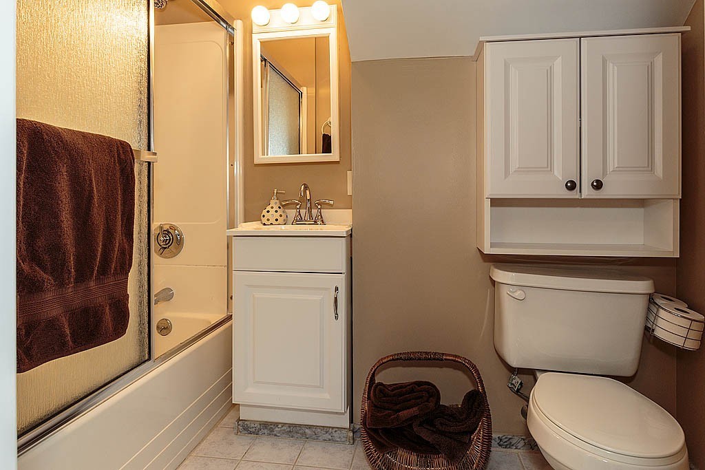 5 Manning Road Chelmsford, MA 01824 - Photo 19 of 27 Gallery Image 19