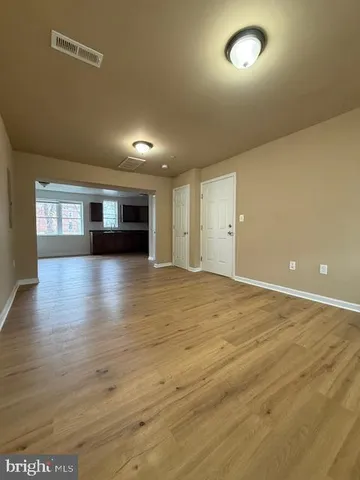 $1,250 | 4300 Liberty Heights Avenue, Unit 2C, Baltimore, MD 21207