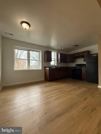 $1,200 | 4300 Liberty Heights Avenue, Unit 2C, Baltimore, MD 21207