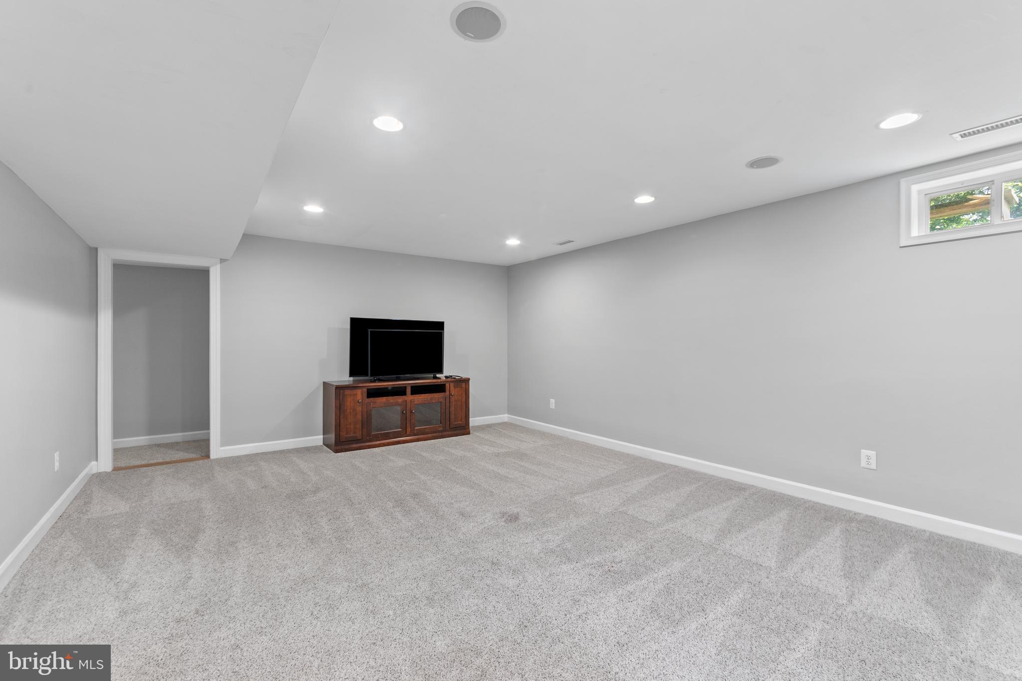 273 Barnhill Road Perkasie, PA 18944 - Photo 29 of 44