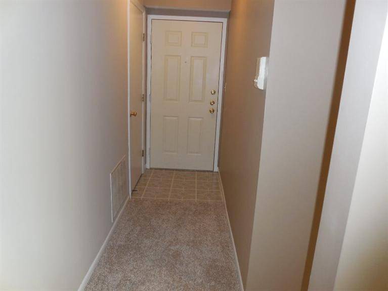 300 Timber Ridge Drive, Unit 9 Newport, KY 41071 - Photo 15 of 19 Gallery Image 15