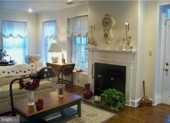 2995 Trough Road Shepherdstown, WV 25443 - Photo 14 of 21 Living Room