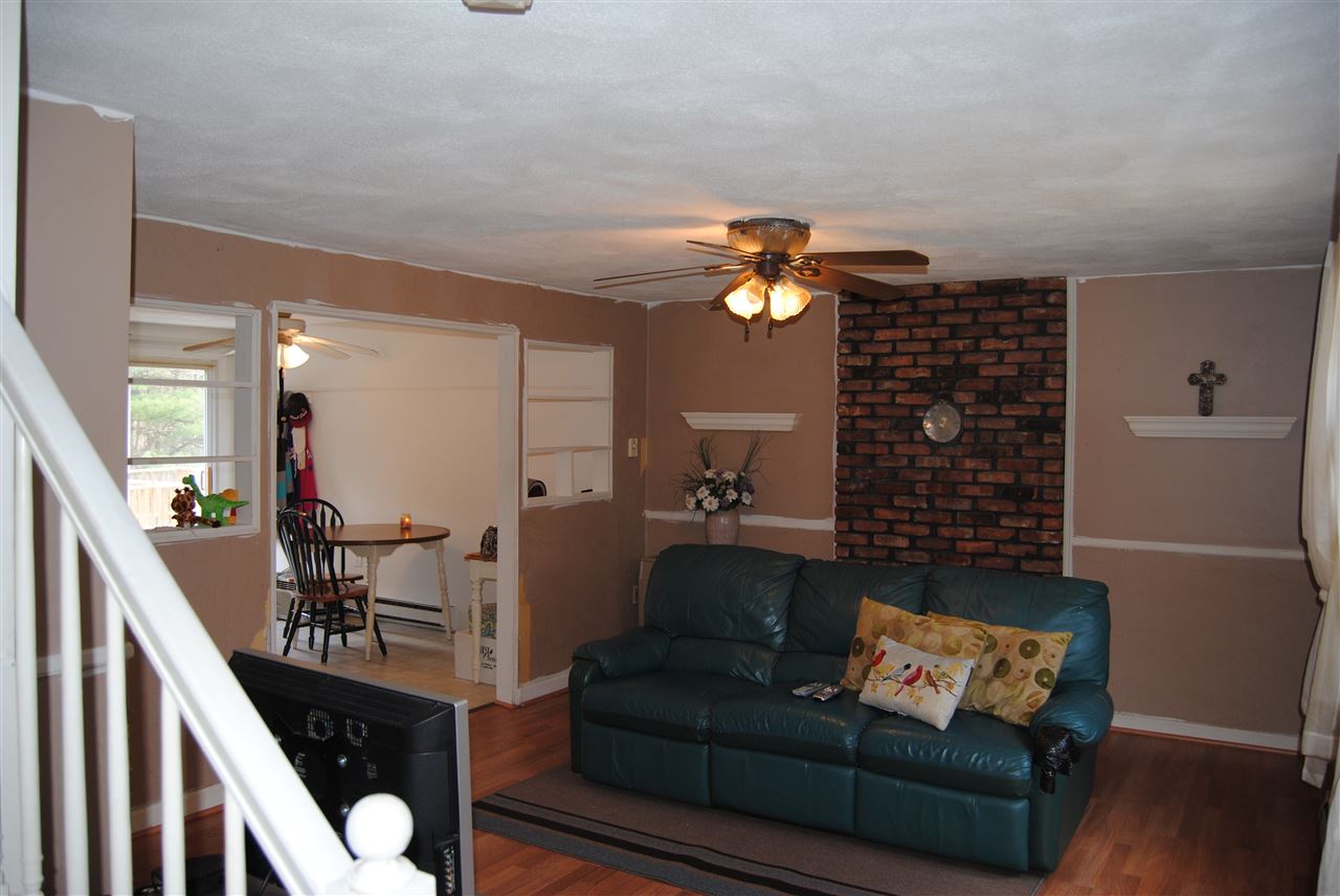 89 Scobie Pond Road, Unit A Derry, NH 03038 - Photo 12 of 29