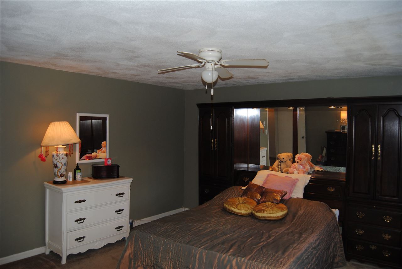 89 Scobie Pond Road, Unit A Derry, NH 03038 - Photo 16 of 29