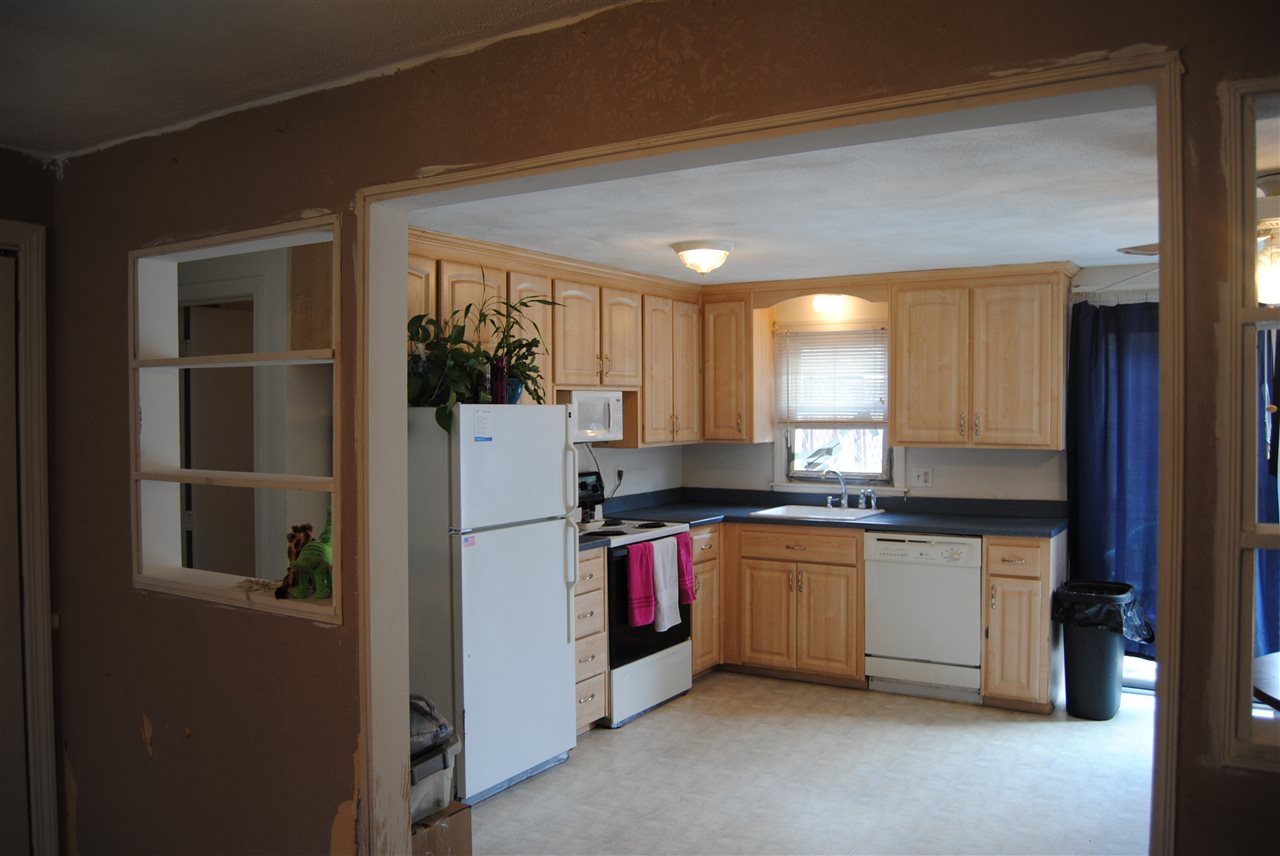 89 Scobie Pond Road, Unit A Derry, NH 03038 - Photo 8 of 29