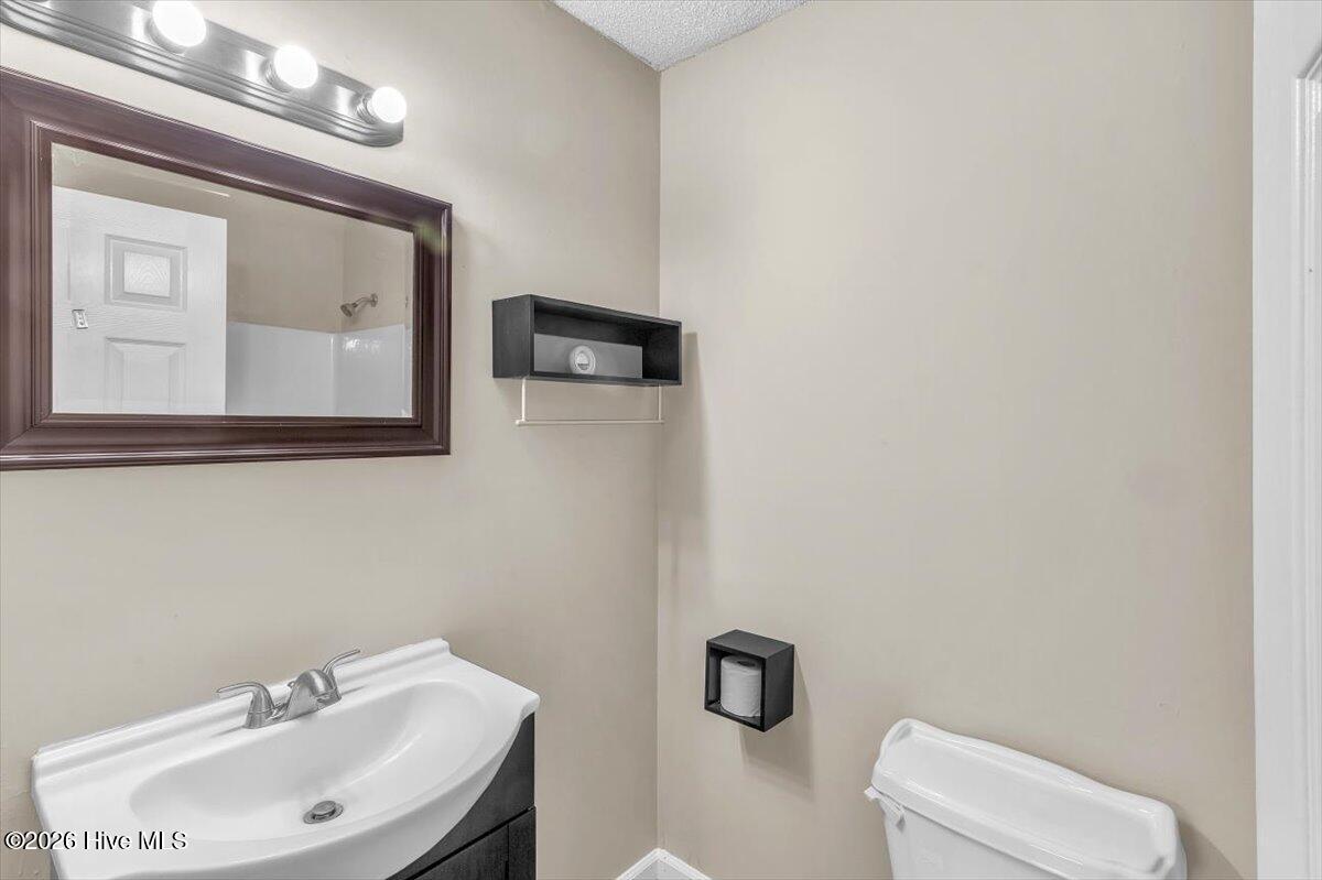 2039 Foxhorn Road Jacksonville, NC 28546 - Photo 19 of 33