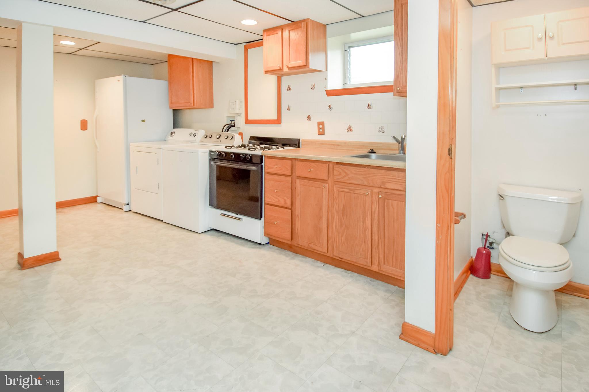 4501 Ridge Road Baltimore, MD 21236 - Photo 18 of 27 Second Kitchen