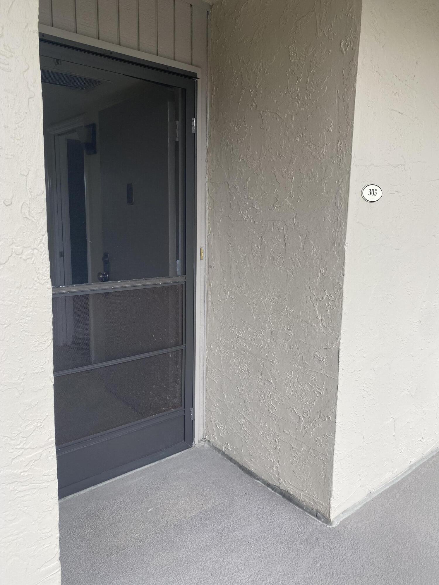 17 Royal Palm Way, Unit 305 Boca Raton, FL 33432 - Photo 19 of 22 IMG_7819