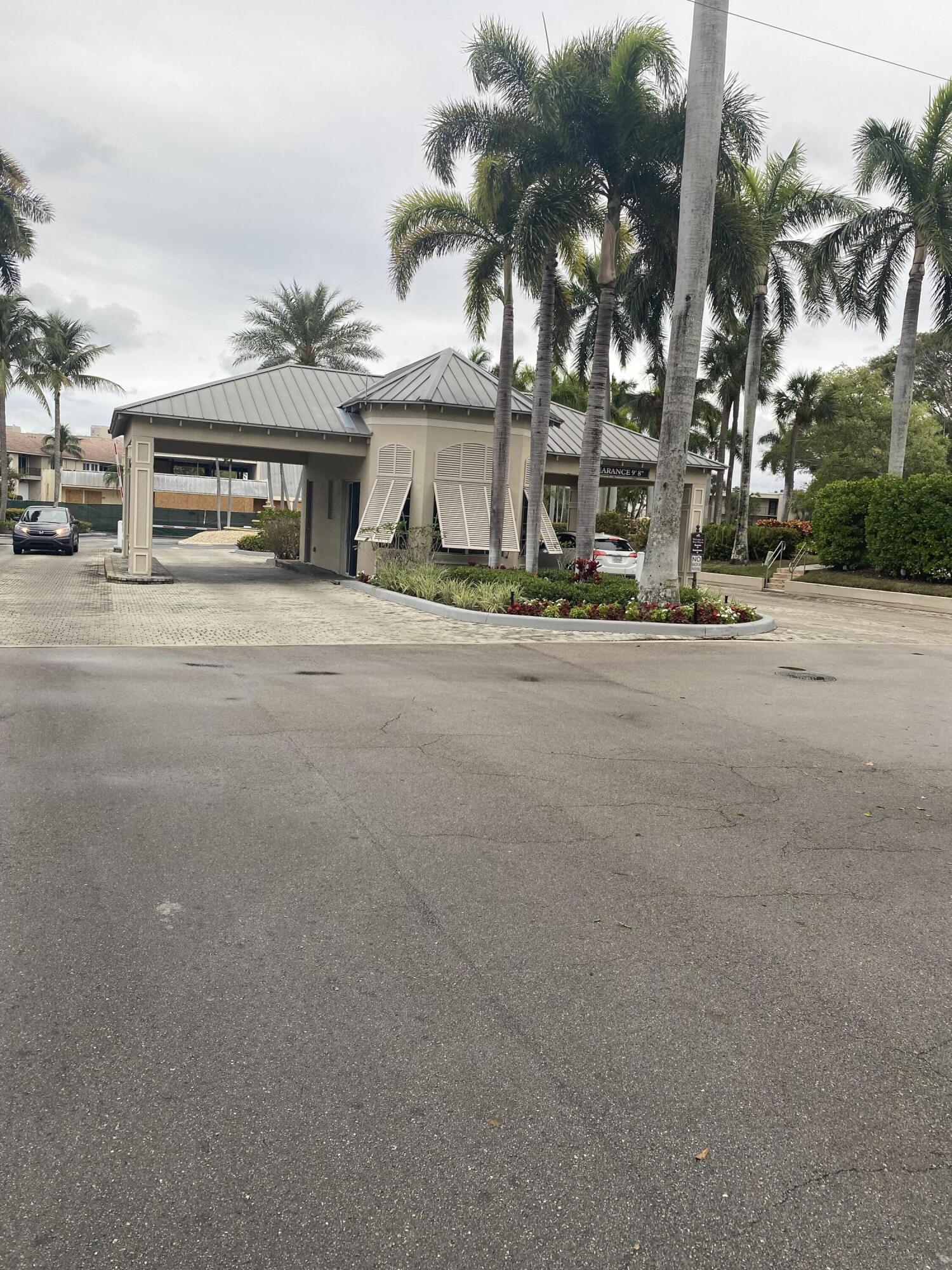 17 Royal Palm Way, Unit 305 Boca Raton, FL 33432 - Photo 22 of 22 IMG_7824