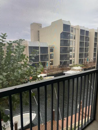 $2,100 | 17 Royal Palm Way, Unit 305, Boca Raton, FL 33432