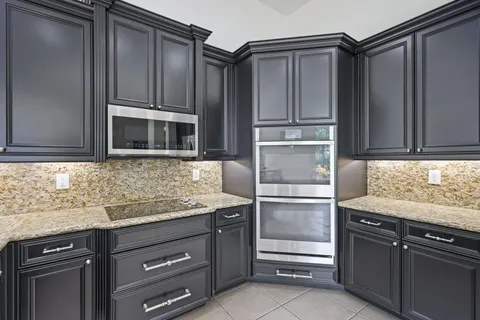 $995,000 | 8888 Rockridge Glen Cove, Boynton Beach, FL 33473