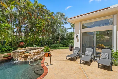 $995,000 | 8888 Rockridge Glen Cove, Boynton Beach, FL 33473
