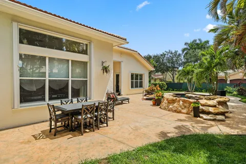 $995,000 | 8888 Rockridge Glen Cove, Boynton Beach, FL 33473