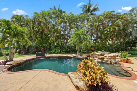 $995,000 | 8888 Rockridge Glen Cove, Boynton Beach, FL 33473