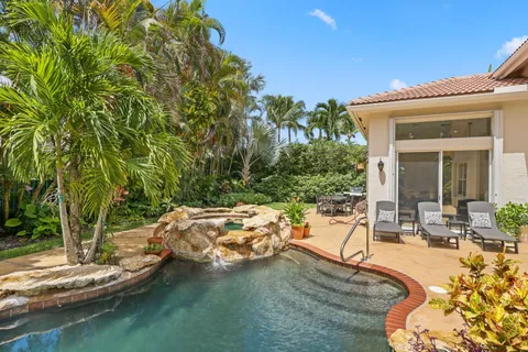 $995,000 | 8888 Rockridge Glen Cove, Boynton Beach, FL 33473