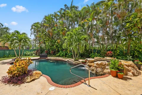 $995,000 | 8888 Rockridge Glen Cove, Boynton Beach, FL 33473