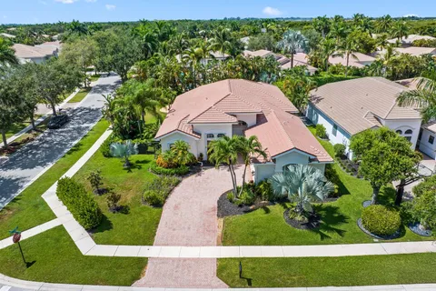 $995,000 | 8888 Rockridge Glen Cove, Boynton Beach, FL 33473