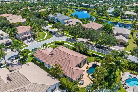 $995,000 | 8888 Rockridge Glen Cove, Boynton Beach, FL 33473