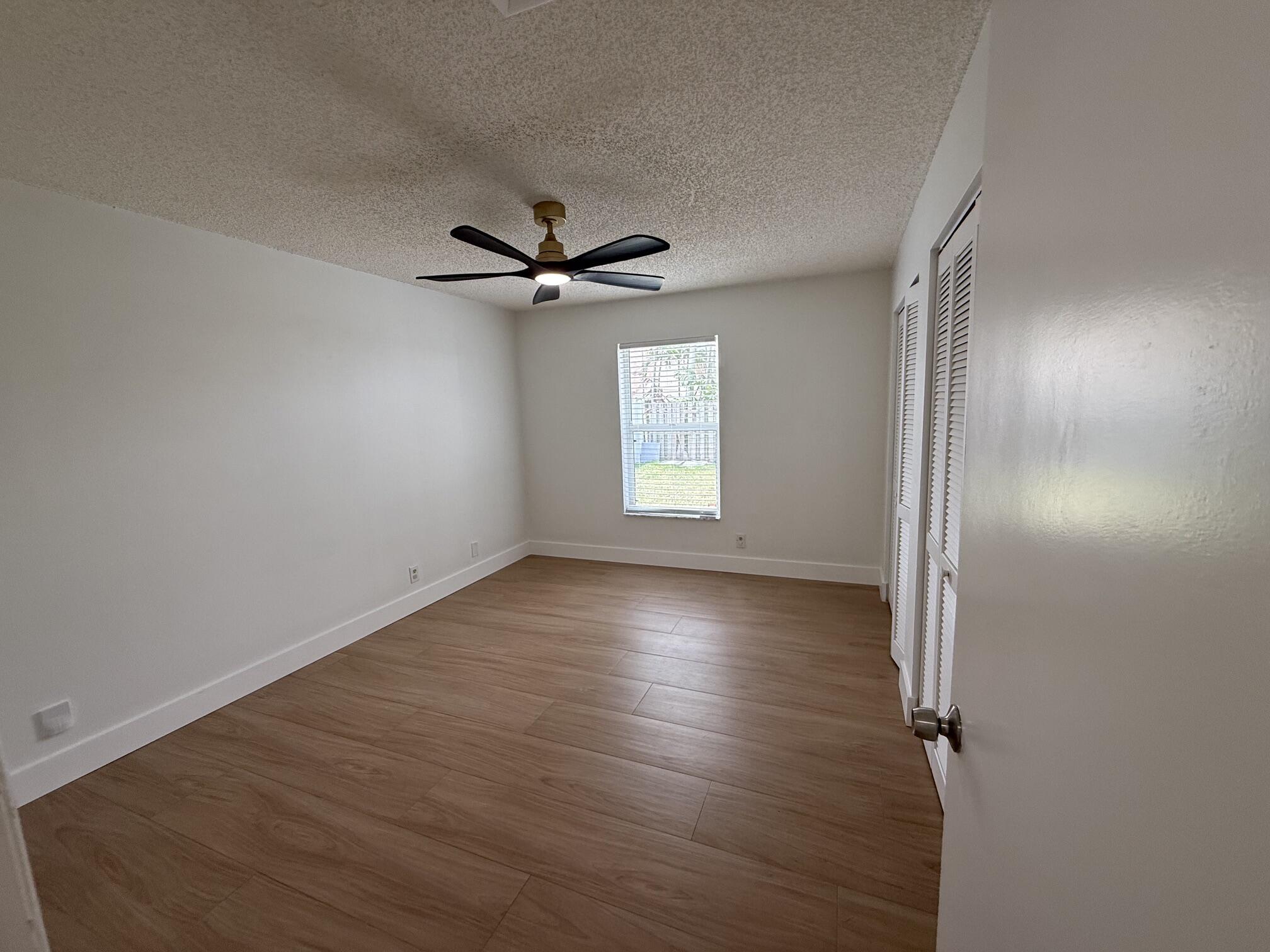 6249 Foster Street Jupiter, FL 33458 - Photo 13 of 25 guest room 1