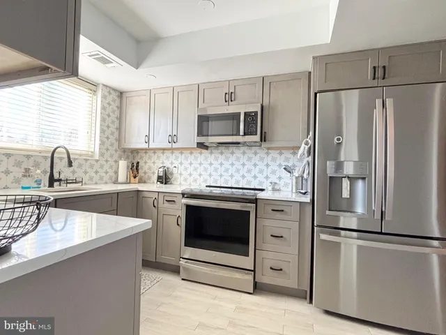 $260,000 | 3210 Gleneagles Drive, Unit 109F, Silver Spring, MD 20906