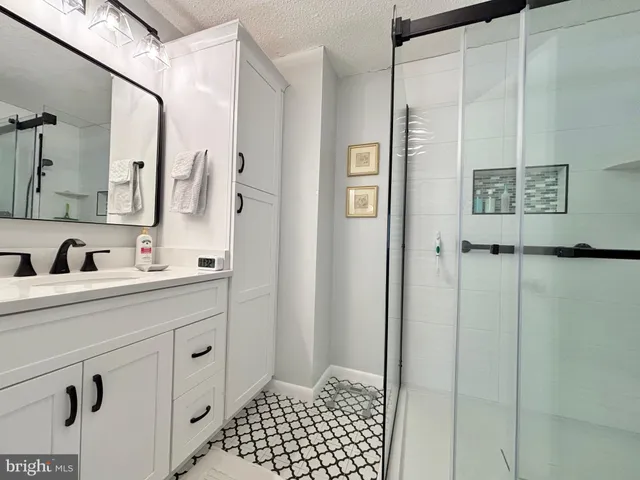 $260,000 | 3210 Gleneagles Drive, Unit 109F, Silver Spring, MD 20906