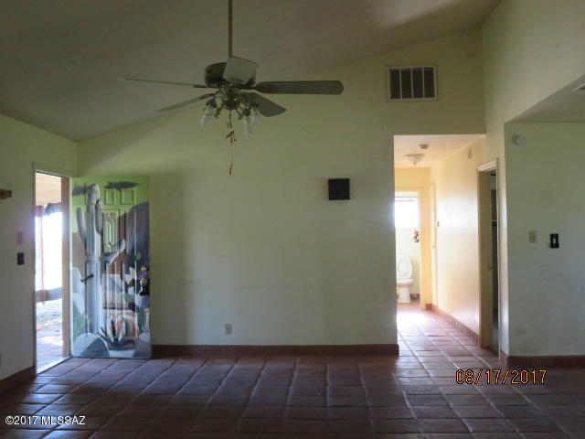 700 March Street Pearce, AZ 85625 - Photo 7 of 50