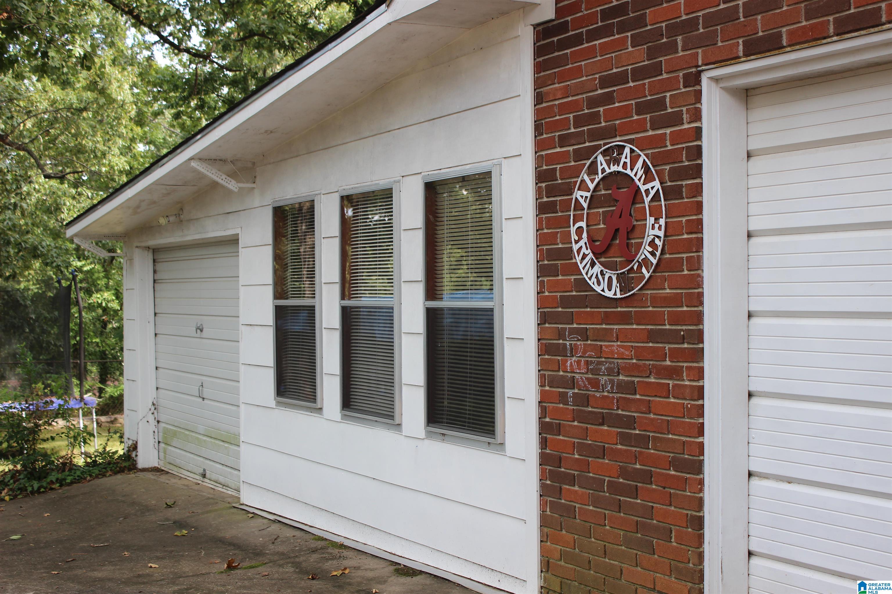 3904 Greenbrier Dear Road Anniston, AL 36207 - Photo 9 of 36