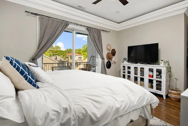 $839,800 | 3708 North Southport Avenue, Unit 3, Chicago, IL 60613