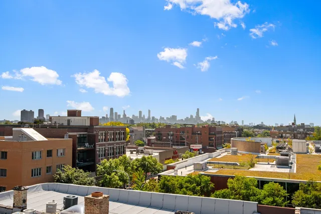 $839,800 | 3708 North Southport Avenue, Unit 3, Chicago, IL 60613