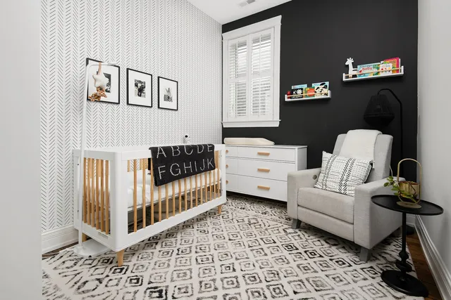 $839,800 | 3708 North Southport Avenue, Unit 3, Chicago, IL 60613