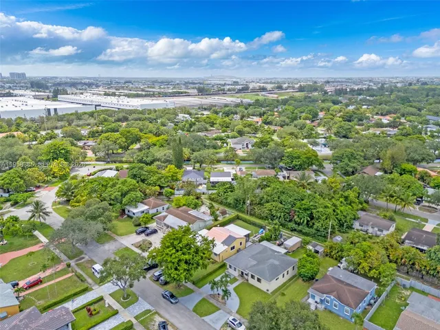 $749,000 | 249 Carlisle Drive, Miami Springs, FL 33166