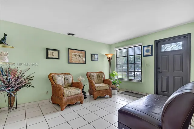 $749,000 | 249 Carlisle Drive, Miami Springs, FL 33166