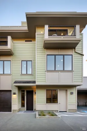 $1,575,000 | 709 C Street, Unit 2, San Rafael, CA 94901