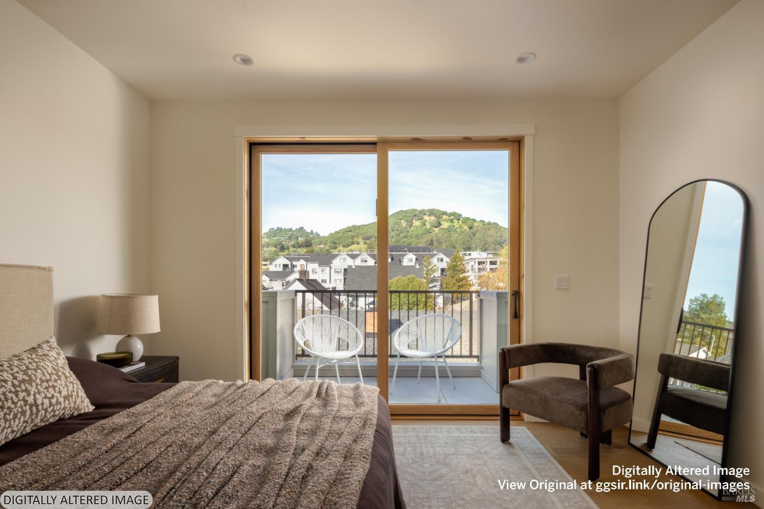 709 C Street, Unit 2 San Rafael, CA 94901 - Photo 5 of 16