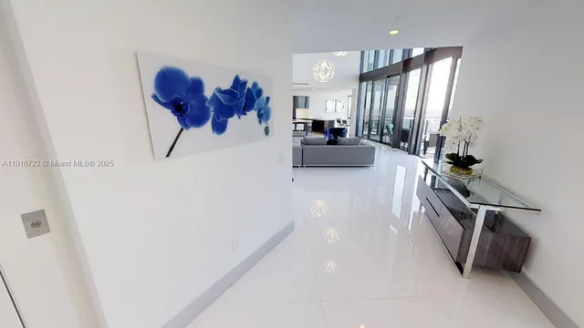 $6,700,000 | 18555 Collins Avenue, Unit 4804, Sunny Isles Beach, FL 33160