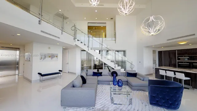 $6,700,000 | 18555 Collins Avenue, Unit 4804, Sunny Isles Beach, FL 33160