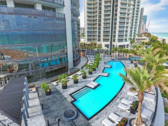 $6,700,000 | 18555 Collins Avenue, Unit 4804, Sunny Isles Beach, FL 33160
