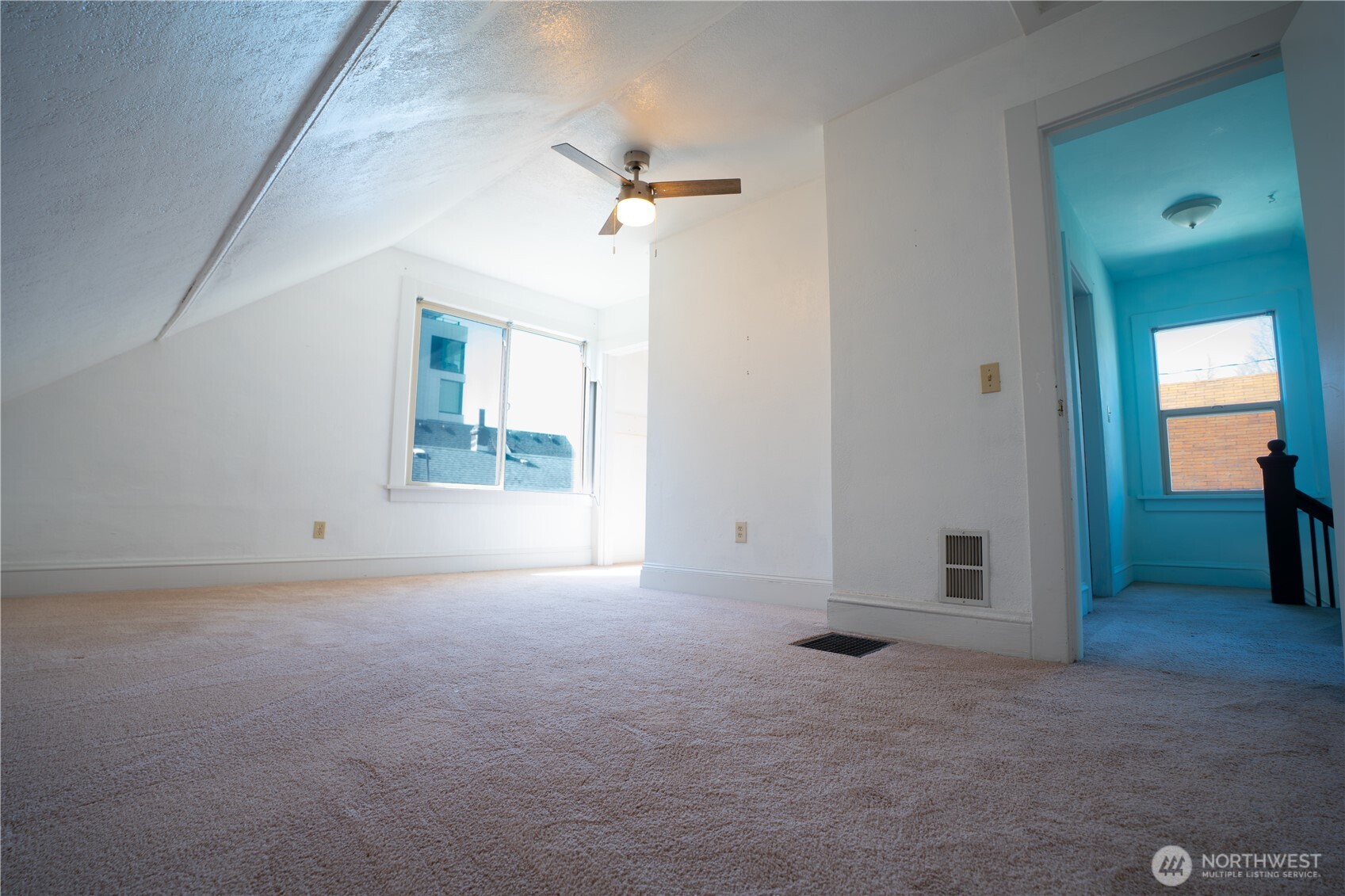 1707 22nd Avenue South Seattle, WA 98144 - Photo 14 of 25