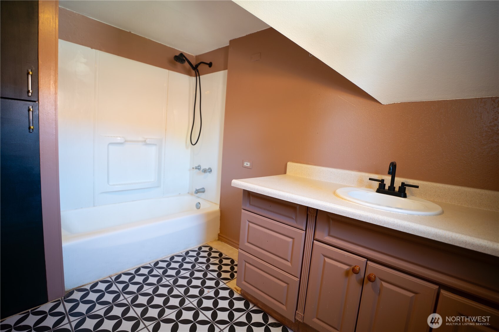 1707 22nd Avenue South Seattle, WA 98144 - Photo 18 of 25