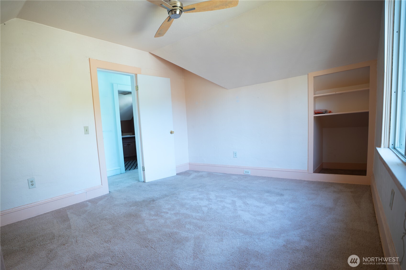 1707 22nd Avenue South Seattle, WA 98144 - Photo 20 of 25