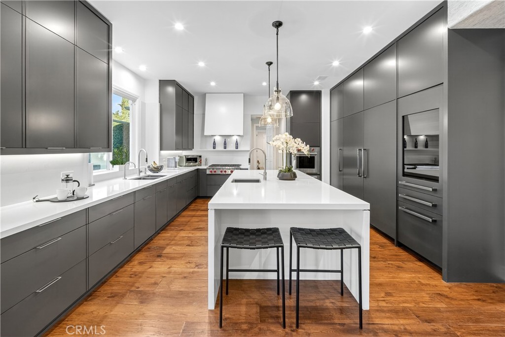 25527 Hamilton Court Calabasas, CA 91302 - Photo 11 of 56