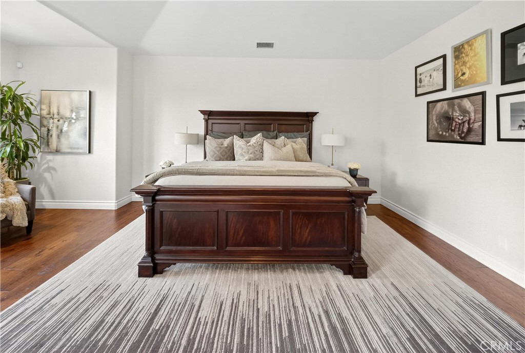 25527 Hamilton Court Calabasas, CA 91302 - Photo 20 of 56