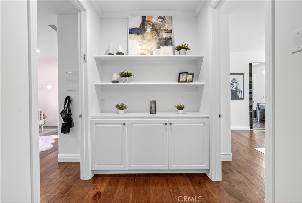 25527 Hamilton Court Calabasas, CA 91302 - Photo 26 of 56