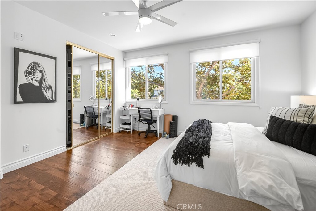 25527 Hamilton Court Calabasas, CA 91302 - Photo 33 of 56