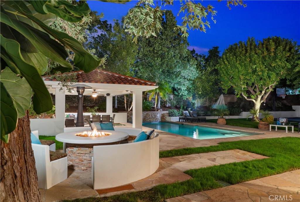 25527 Hamilton Court Calabasas, CA 91302 - Photo 41 of 56