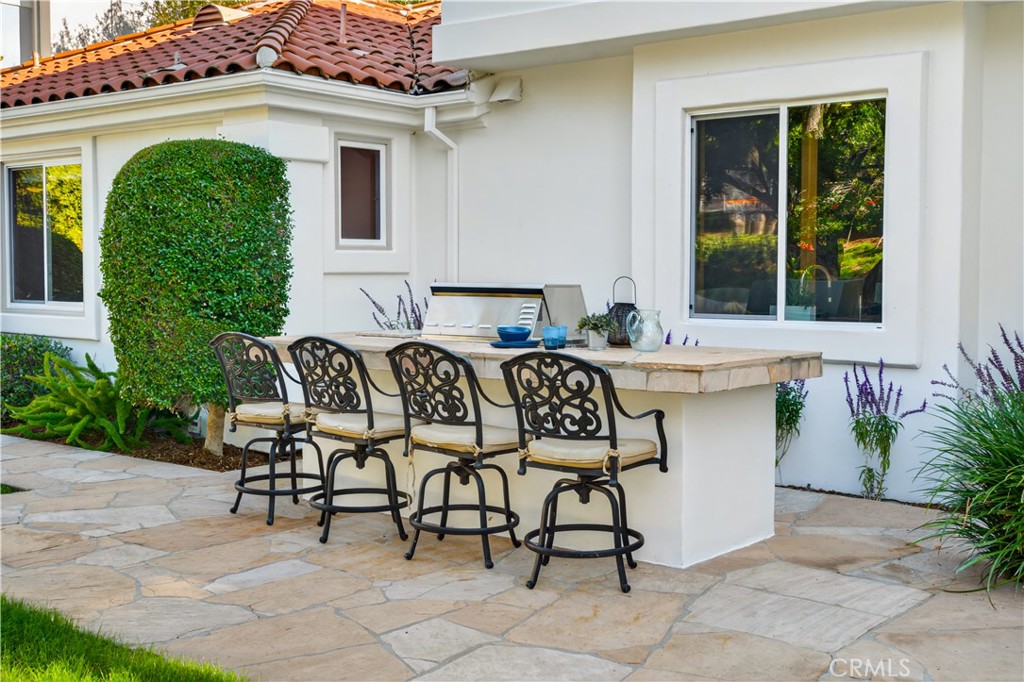 25527 Hamilton Court Calabasas, CA 91302 - Photo 45 of 56