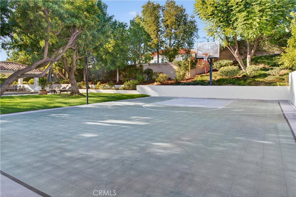 25527 Hamilton Court Calabasas, CA 91302 - Photo 51 of 56