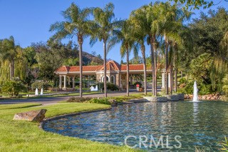 25527 Hamilton Court Calabasas, CA 91302 - Photo 55 of 56 Grand entrance