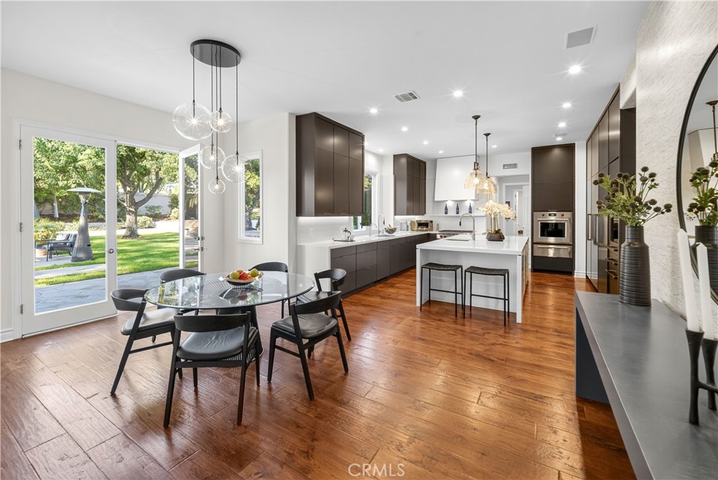 25527 Hamilton Court Calabasas, CA 91302 - Photo 9 of 56