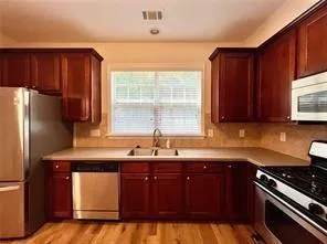 $2,600 | 3473 Stoneham Drive Northwest, Duluth, GA 30097